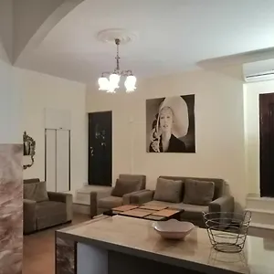 Monroe Апартаменты